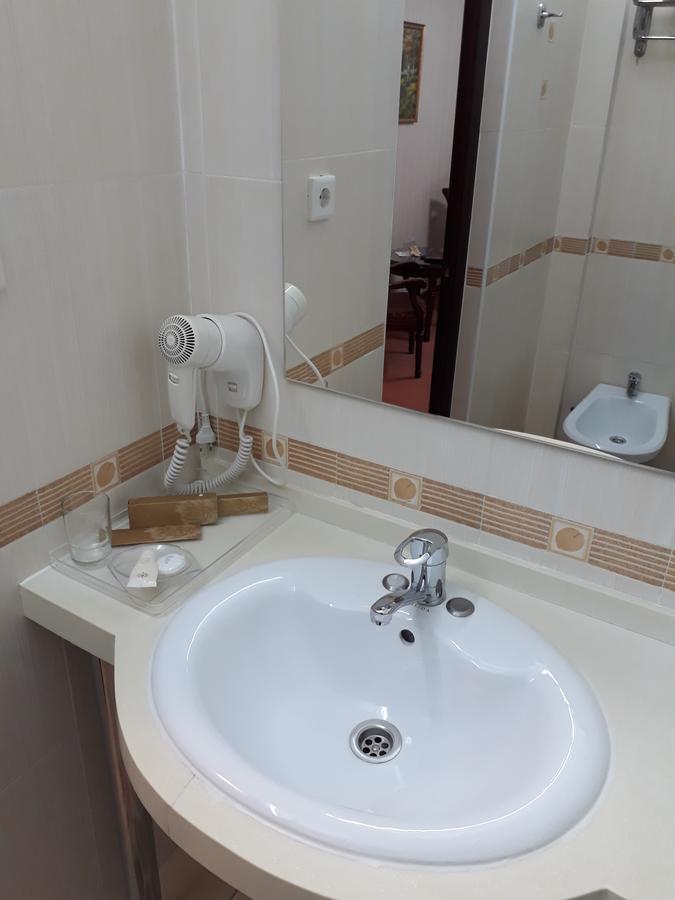 Hotel Botakoz Астана Екстер'єр фото